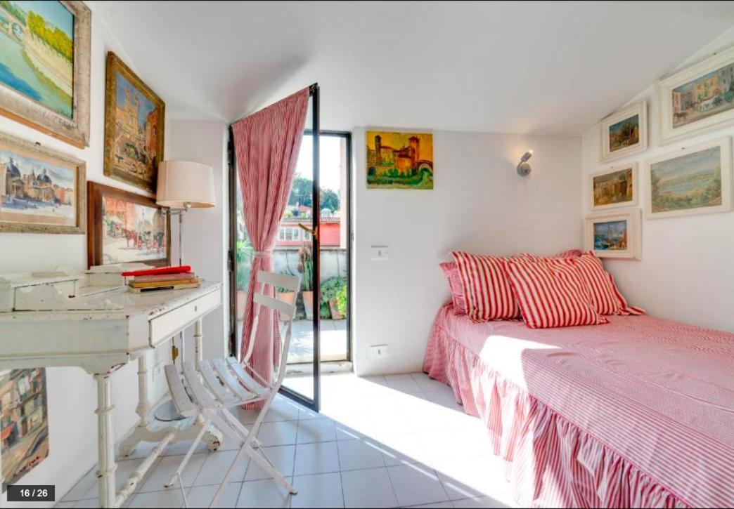 Luxury Art Apartment In Trastevere With Terrace Rome Exterior photo