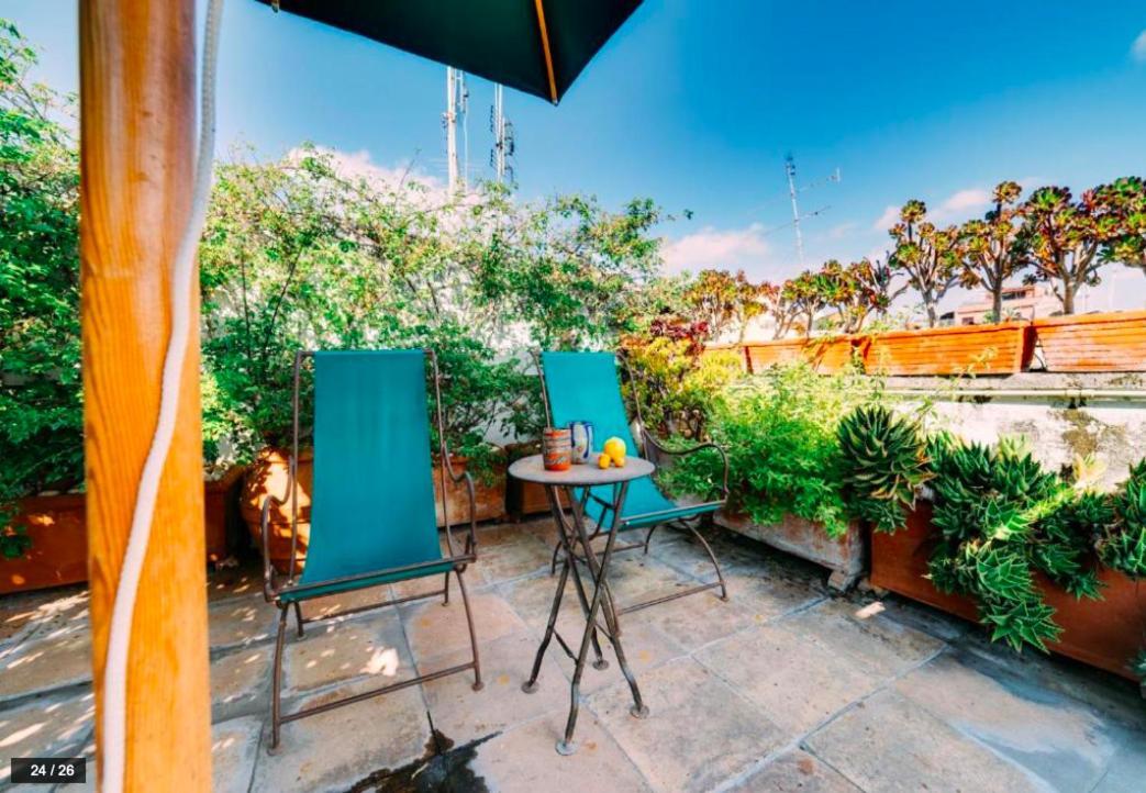 Luxury Art Apartment In Trastevere With Terrace Rome Exterior photo